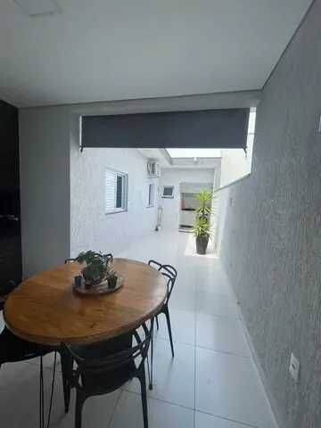 Casa à venda com 2 quartos, 93m² - Foto 3