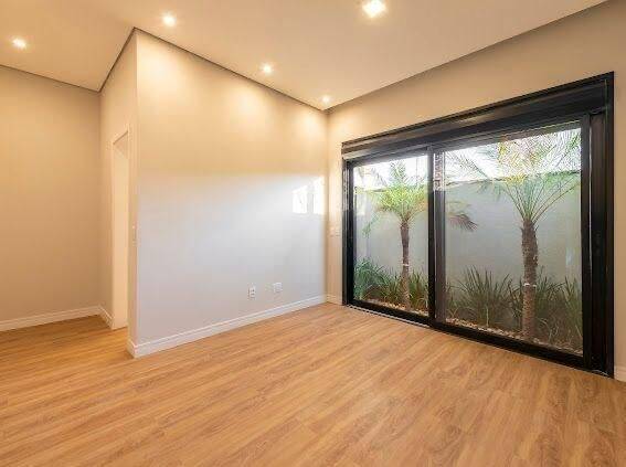 Casa à venda com 4 quartos, 340m² - Foto 16