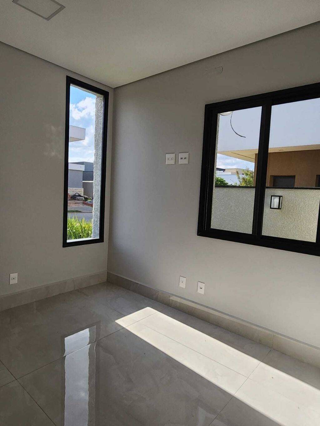 Casa à venda com 3 quartos, 320m² - Foto 12