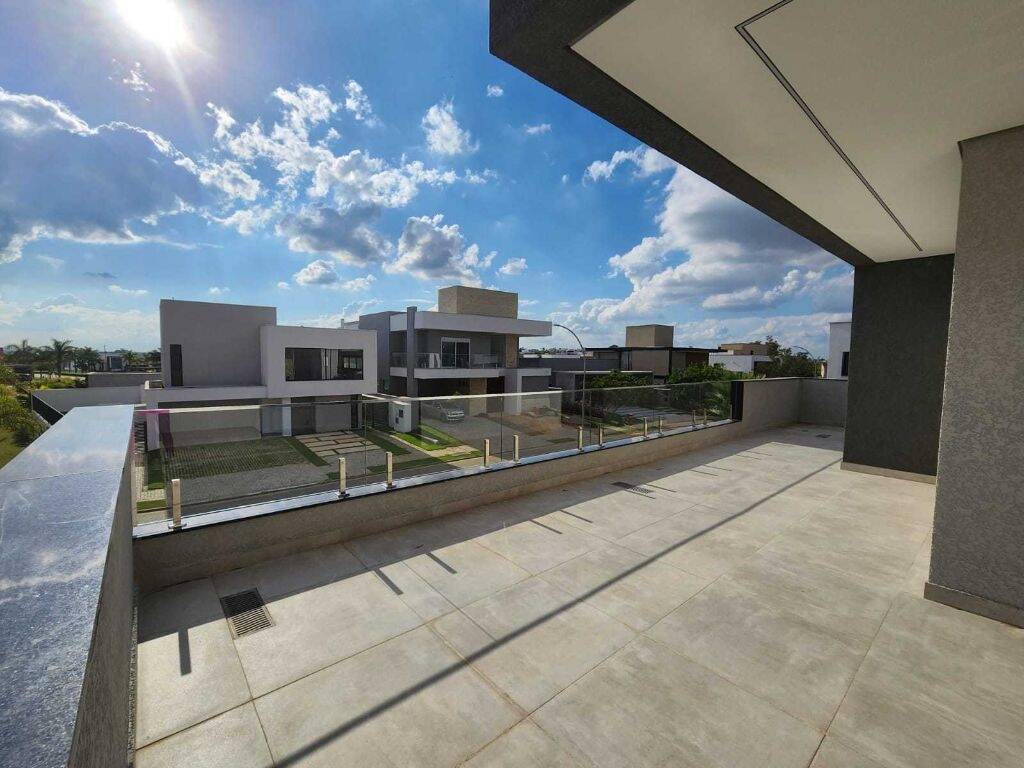 Casa à venda com 3 quartos, 320m² - Foto 9