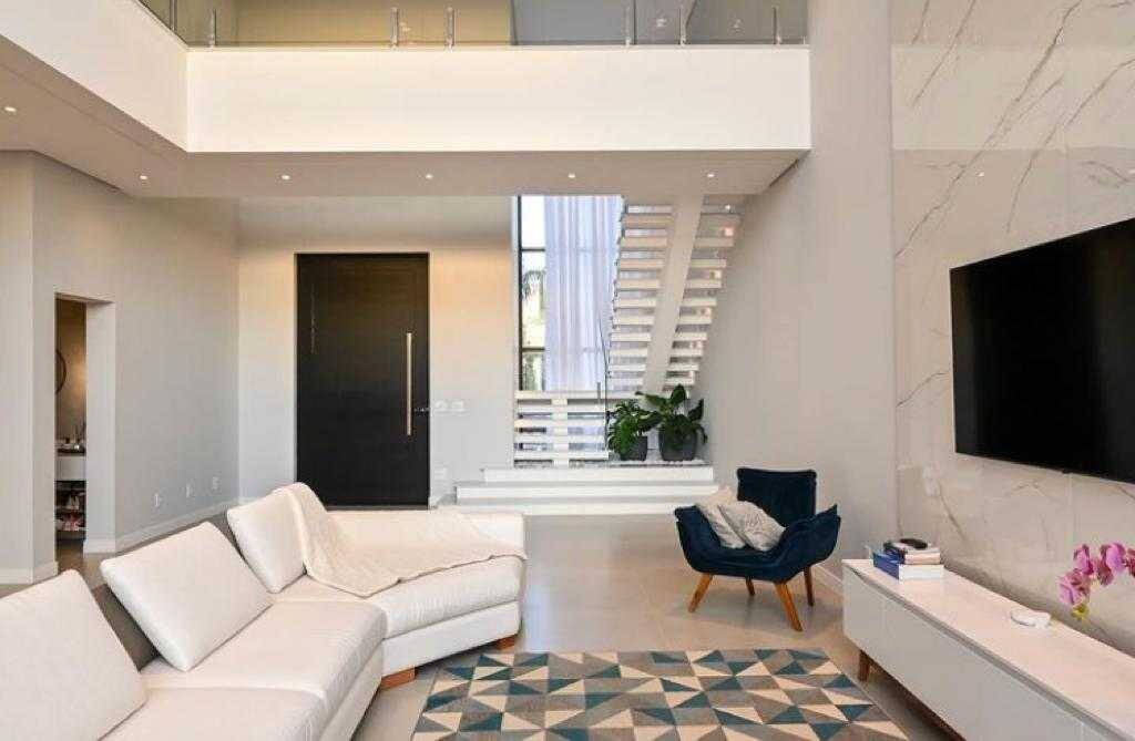 Casa à venda com 3 quartos, 336m² - Foto 5