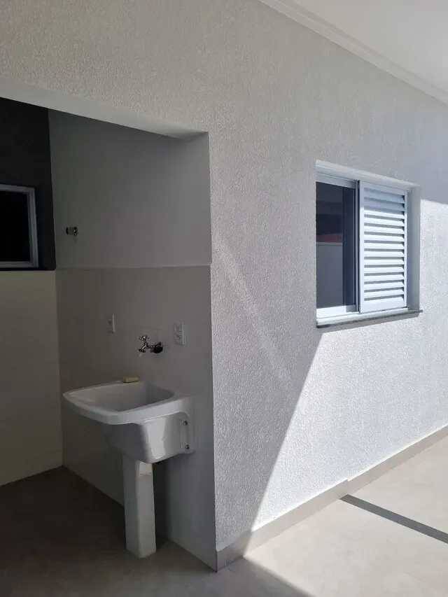 Casa à venda com 3 quartos, 106m² - Foto 3