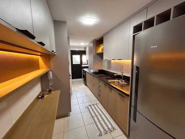 Apartamento para alugar com 2 quartos, 72m² - Foto 2