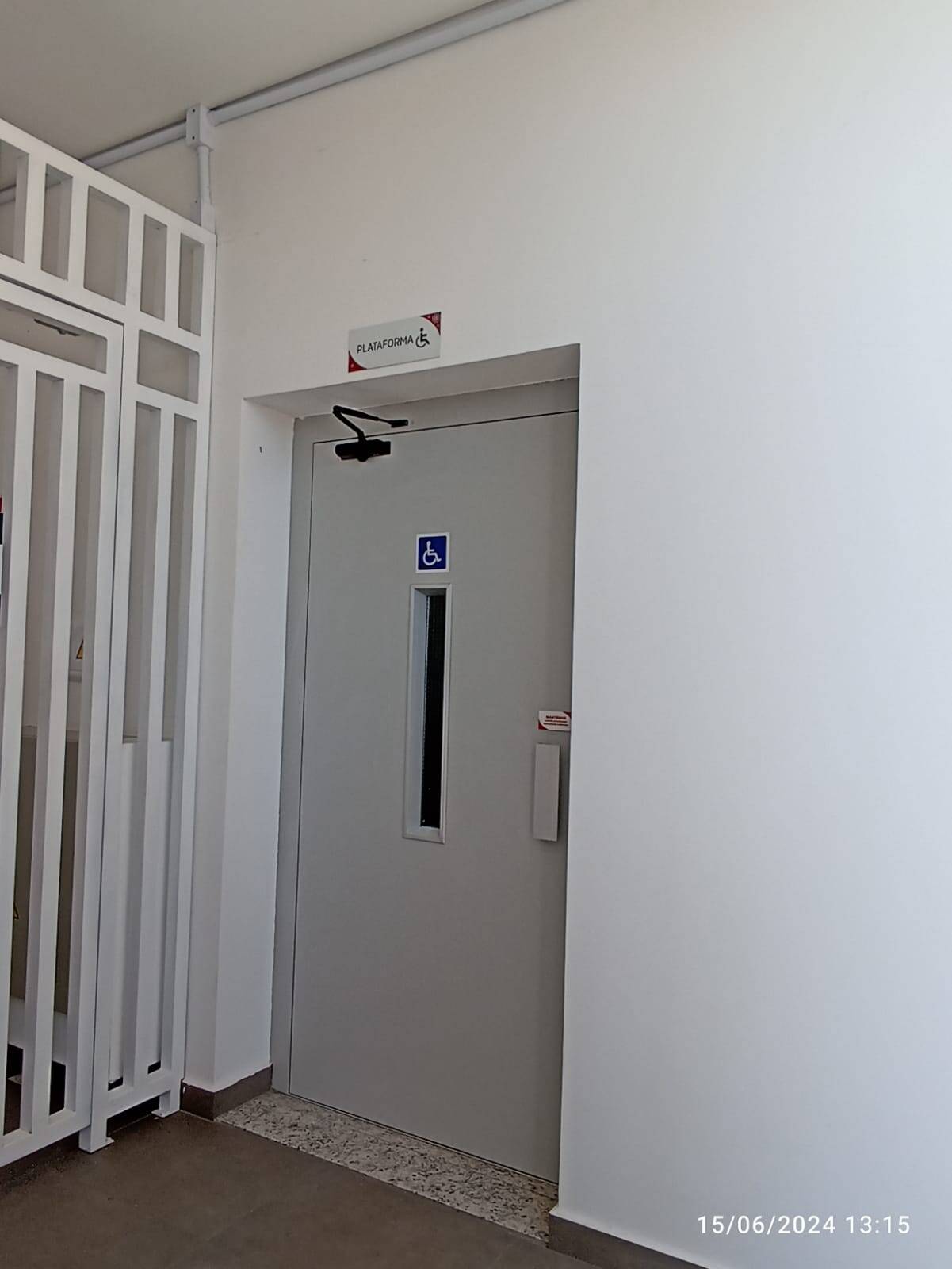 Apartamento à venda com 2 quartos, 62m² - Foto 20