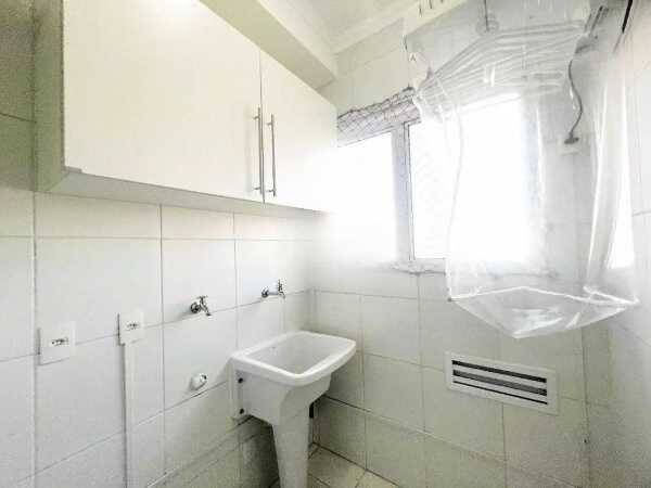 Apartamento à venda com 2 quartos, 53m² - Foto 6