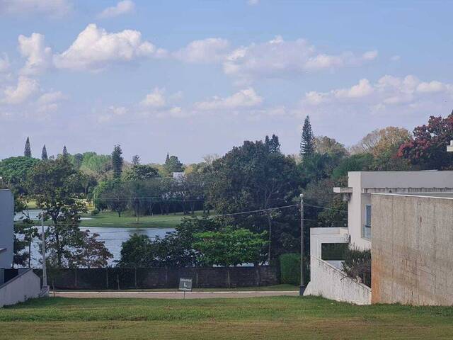 Venda em Barreiro - Araçoiaba da Serra