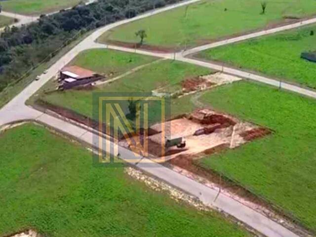 #57 - Terreno em condomínio para Venda em Salto de Pirapora - SP