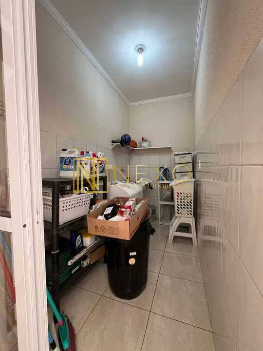 Casa à venda com 3 quartos, 150m² - Foto 11