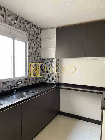 Apartamento à venda com 2 quartos, 42m² - Foto 2